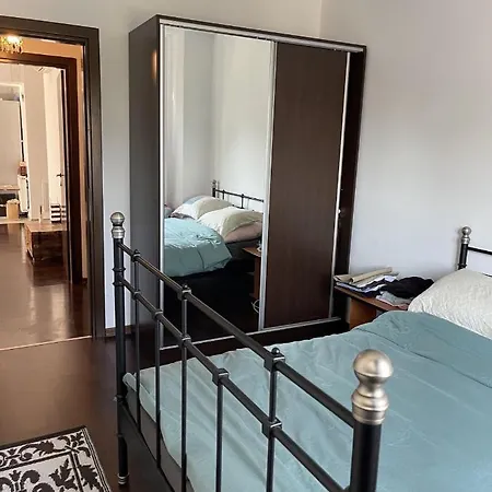 Cuza Residences *