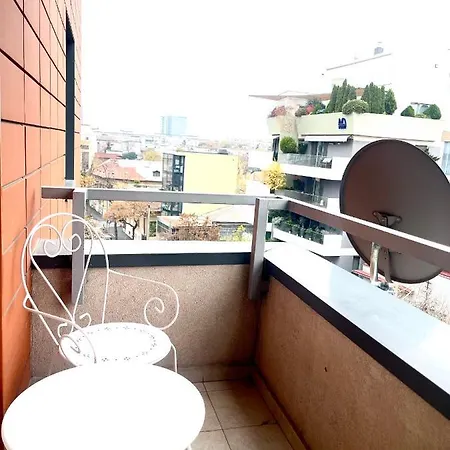 Cuza Residences Apartmán *