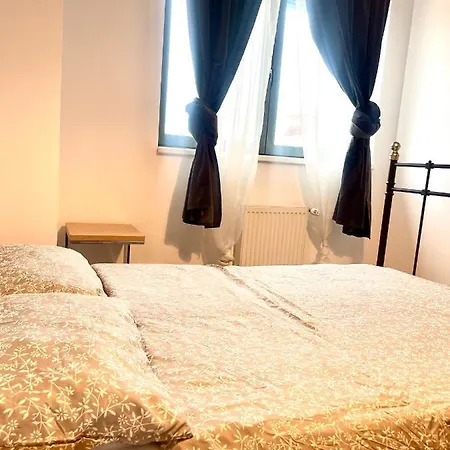 Cuza Residences * Boekarest
